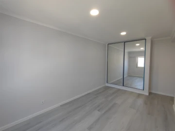 Apartamento T4 para Venda em Amora