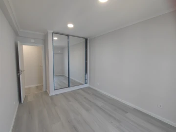 Apartamento T4 para Venda em Amora