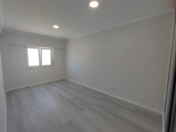 Apartamento T4 para Venda em Amora