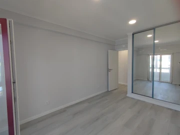 Apartamento T4 para Venda em Amora