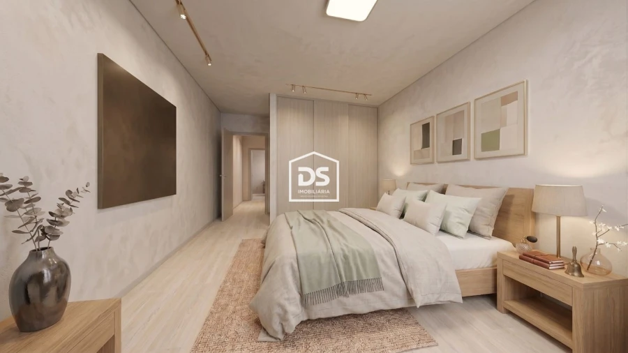Apartamento T5 para Venda em Guarda Foto 6