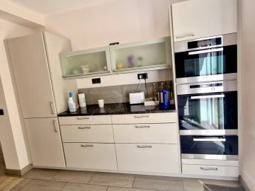 Moradia T5 para Venda em Moncarapacho e Fuseta