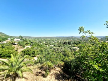 Moradia T5 para Venda em Moncarapacho e Fuseta