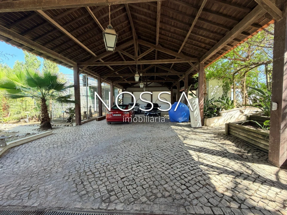 Quinta T5 para Venda em Alpiarça Foto 3