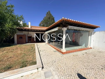 Quinta T5 para Venda em Alpiarça
