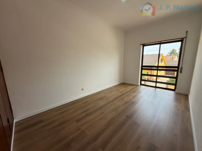 Apartamento T3 para Venda em Quinta do Conde Foto 11