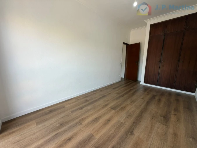 Apartamento T3 para Venda em Quinta do Conde Foto 14