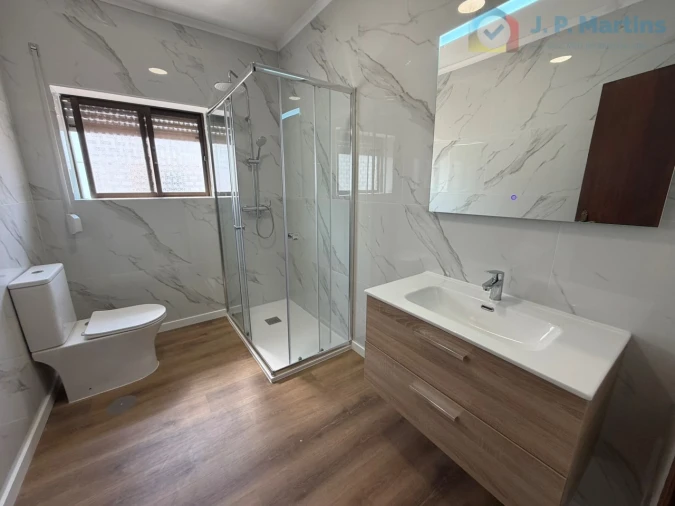 Apartamento T3 para Venda em Quinta do Conde Foto 15