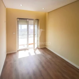 Apartamento T2 para Venda em Queluz e Belas