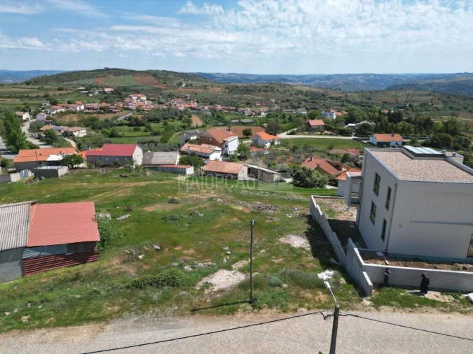 Terreno para Venda em São Pedro de Serracenos Foto 5