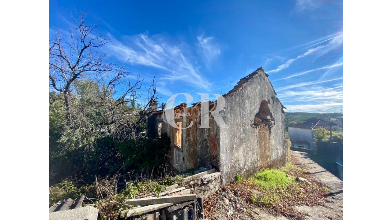 Moradia T2 para Venda em Castanheira de Pêra e Coentral Foto 5
