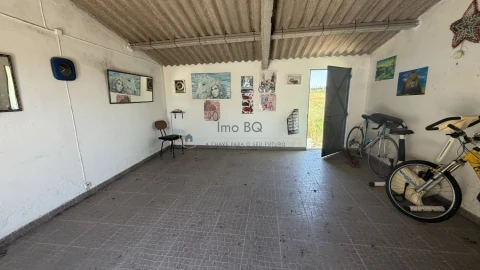 Moradia T4 para Venda em Atalaia e Alto Estanqueiro-Jardia
