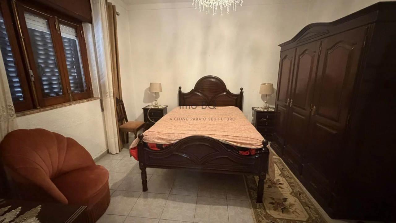 Moradia T4 para Venda em Atalaia e Alto Estanqueiro-Jardia Foto 30