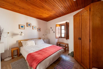 Moradia T5 para Venda em Evora Monte (Santa Maria)
