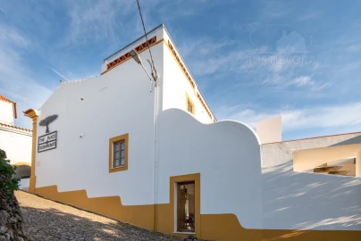Moradia T5 para Venda em Evora Monte (Santa Maria)
