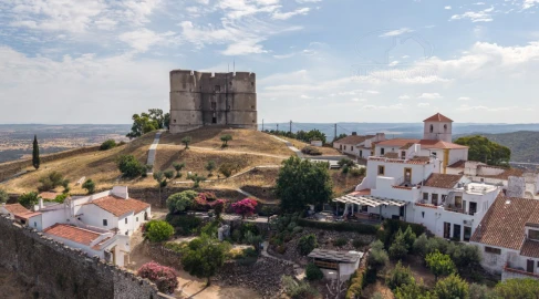 Moradia T5 para Venda em Evora Monte (Santa Maria)