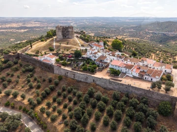 Moradia T5 para Venda em Evora Monte (Santa Maria)