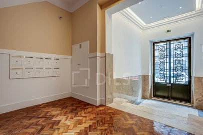 Apartamento para Venda em Arroios