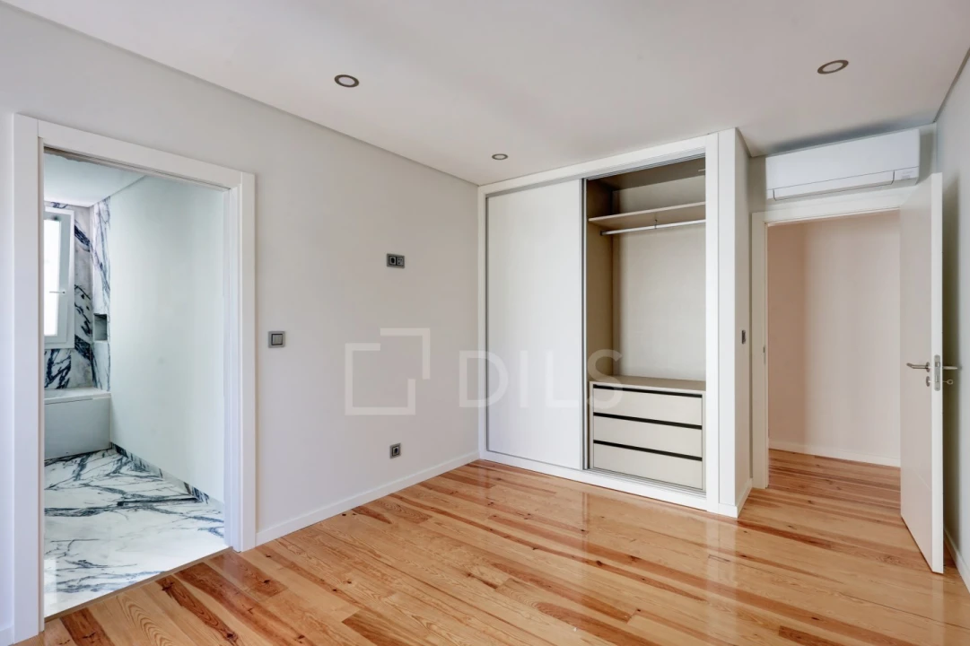 Apartamento T4 para Venda em Cascais e Estoril Foto 12