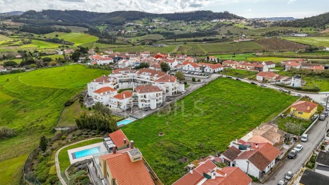 Terreno para Venda em Azueira e Sobral da Abelheira