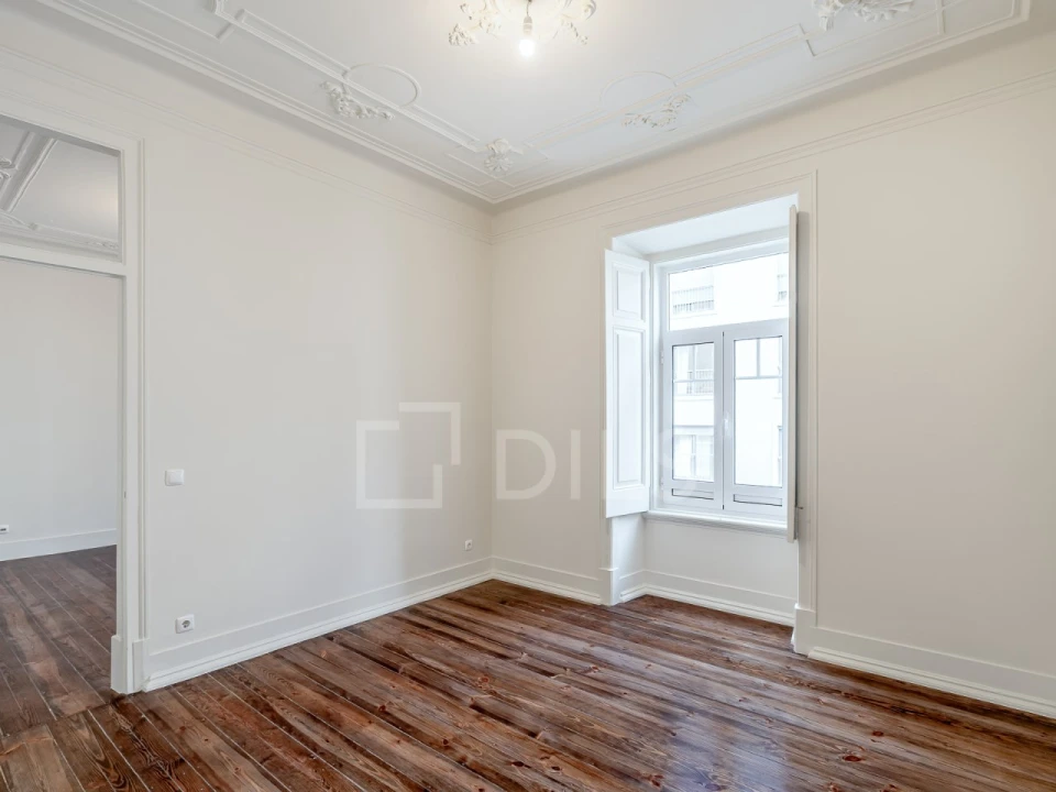 Apartamento T3 para Venda em Campo de Ourique Foto 19