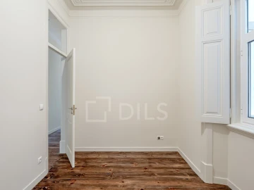 Apartamento T3 para Venda em Campo de Ourique