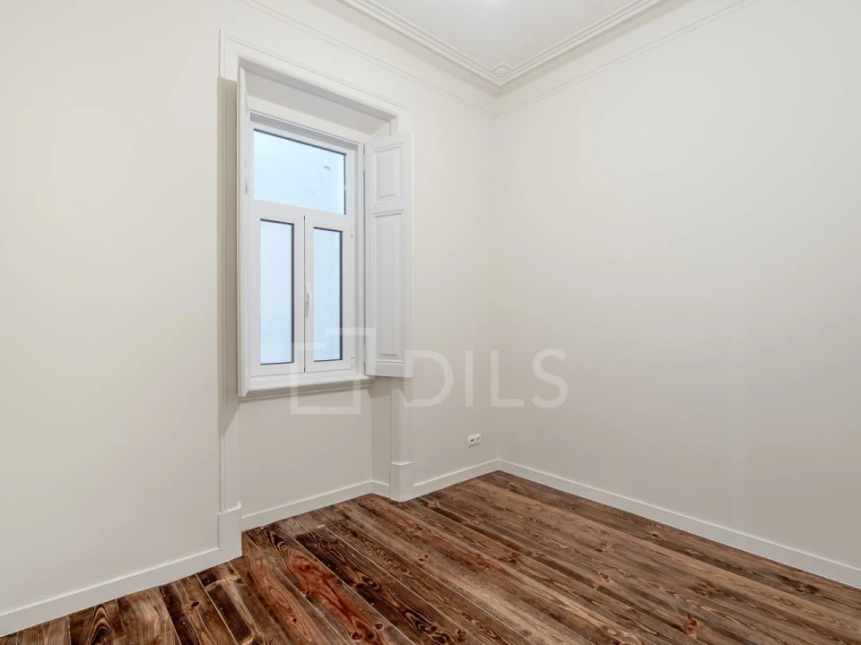 Apartamento T3 para Venda em Campo de Ourique Foto 13