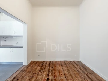 Apartamento T3 para Venda em Campo de Ourique