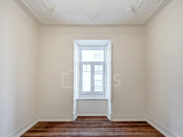 Apartamento T3 para Venda em Campo de Ourique