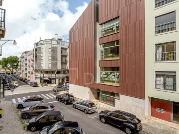 Apartamento T3 para Venda em Campo de Ourique