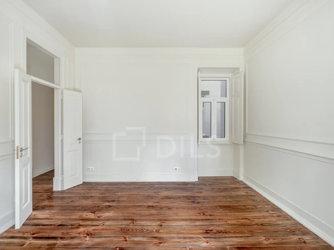 Apartamento T3 para Venda em Campo de Ourique Foto 5