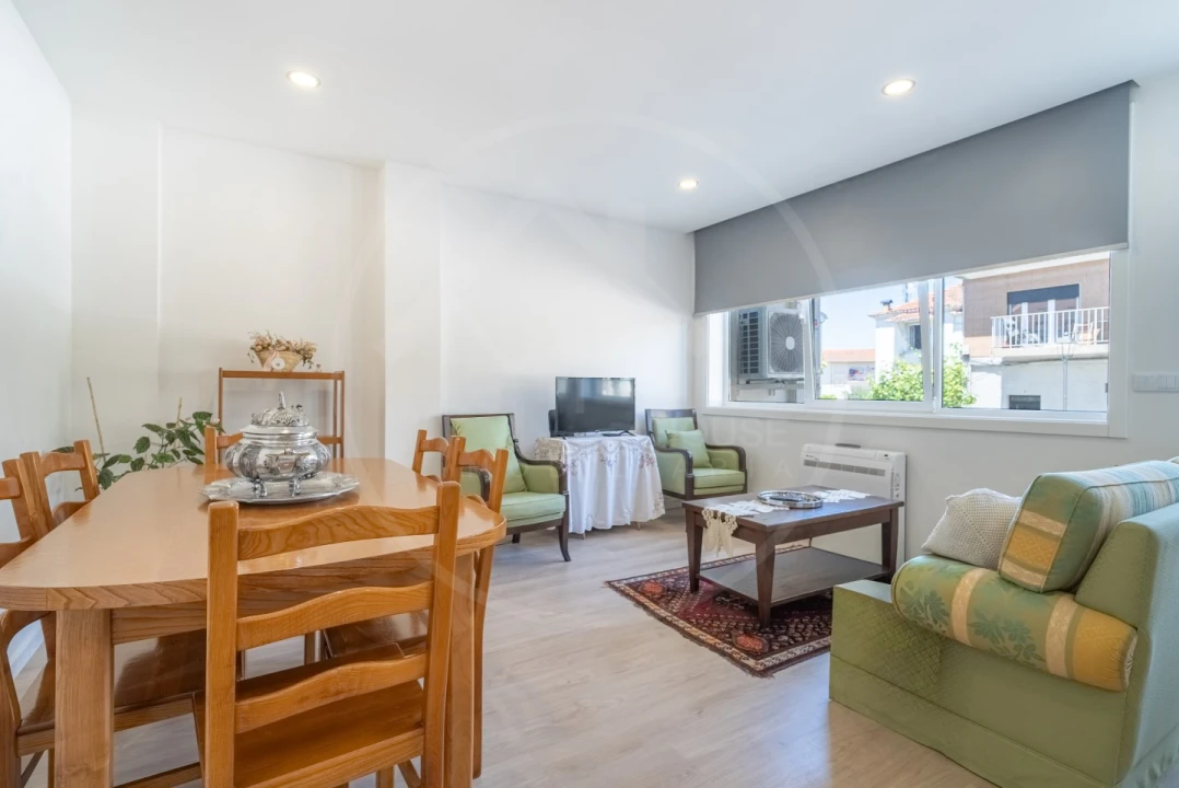 Apartamento para Venda em Bornes de Aguiar Foto 1