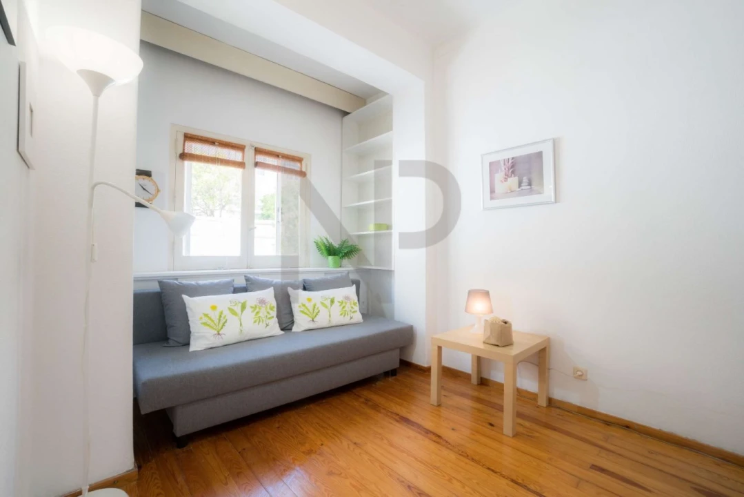 Apartamento T1 para Venda em Avenidas Novas Foto 2