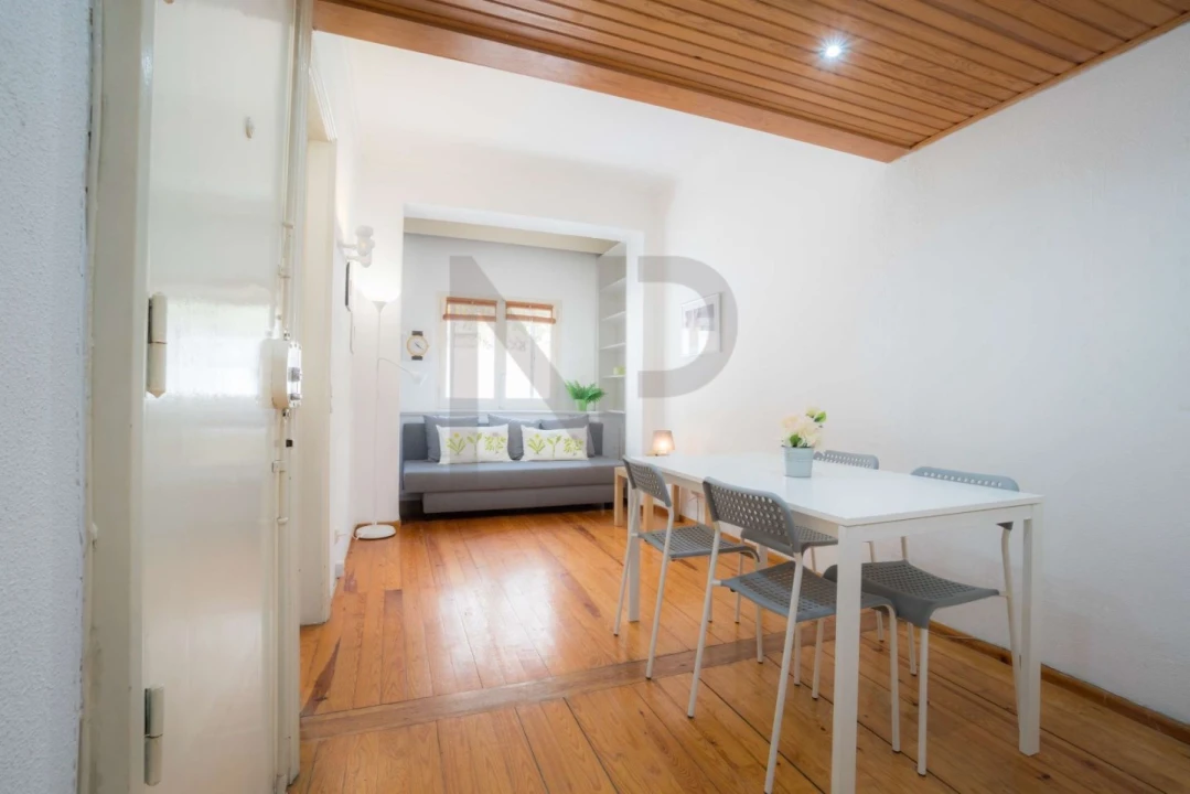 Apartamento T1 para Venda em Avenidas Novas Foto 1
