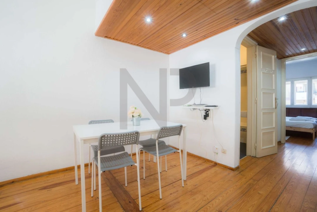 Apartamento T1 para Venda em Avenidas Novas Foto 6
