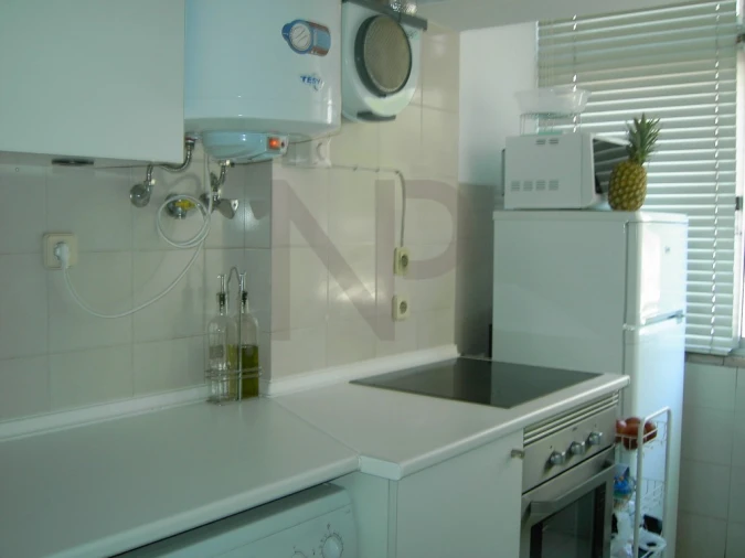 Apartamento T1 para Venda em Avenidas Novas Foto 16
