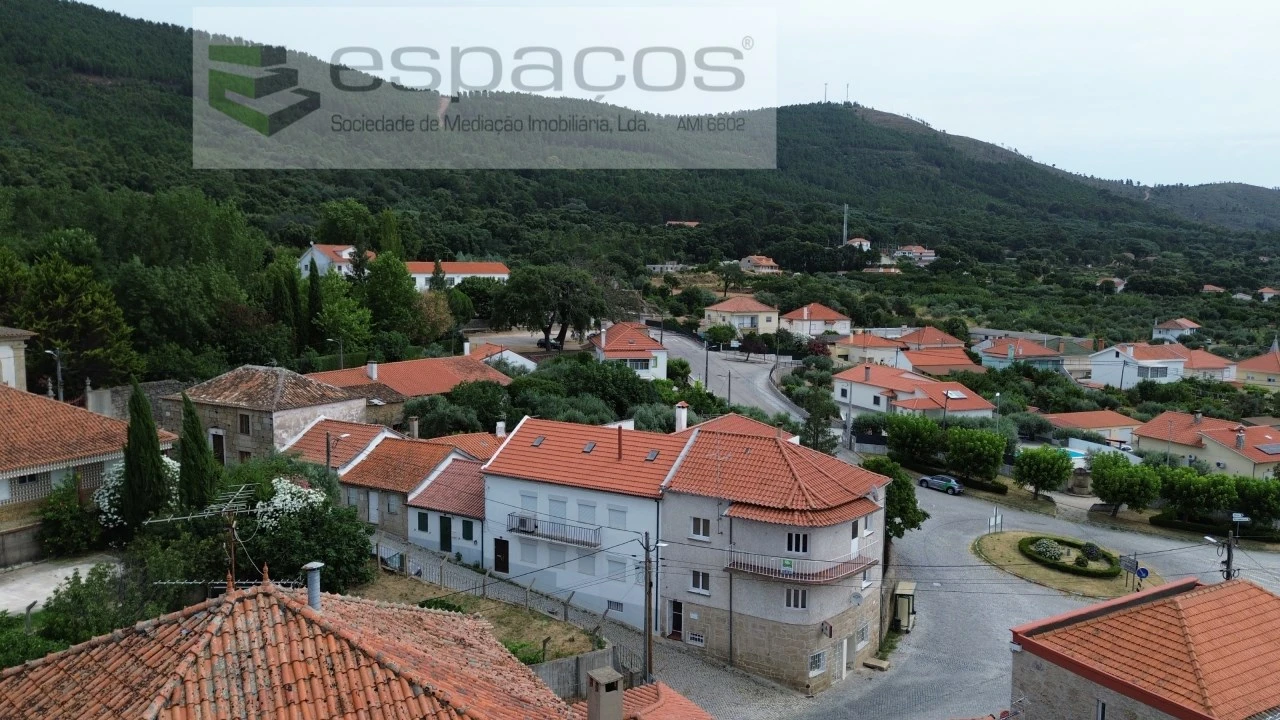 Moradia T2 para Venda em Vale de Prazeres e Mata da Rainha Foto 3