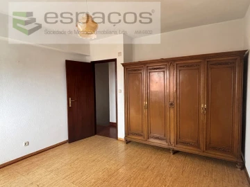 Moradia T2 para Venda em Vale de Prazeres e Mata da Rainha