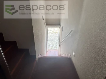 Moradia T2 para Venda em Vale de Prazeres e Mata da Rainha