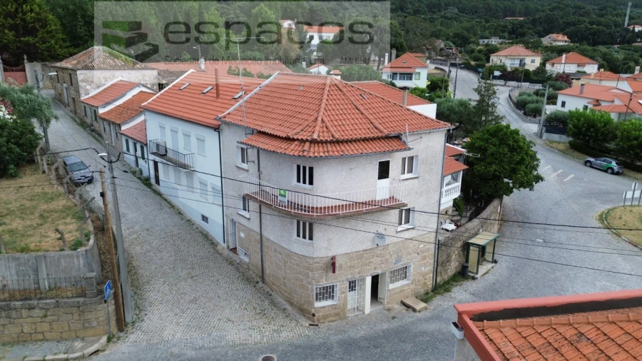 Moradia T2 para Venda em Vale de Prazeres e Mata da Rainha