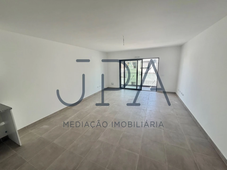 Apartamento T2 para Venda em Monte Gordo Foto 2