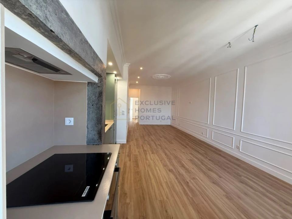 Apartamento T2 para Arrendamento em Campo de Ourique Foto 7