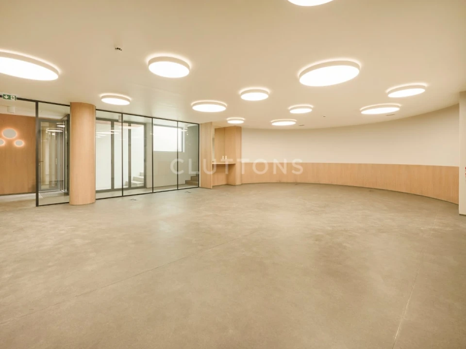 Apartamento T2 para Venda em Avenidas Novas Foto 40