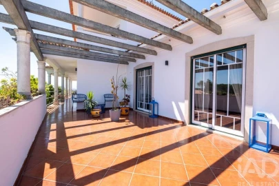 Moradia T4 para Venda em Pataias e Martingança