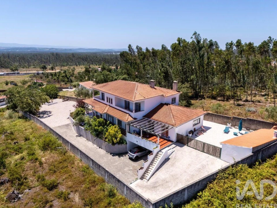 Moradia T4 para Venda em Pataias e Martingança Foto 1