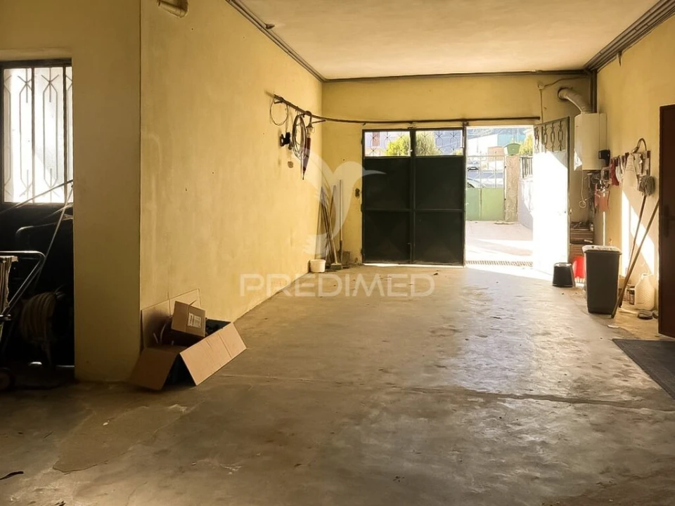 Moradia T6 para Venda em Vale (São Cosme), Telhado e Portela Foto 10