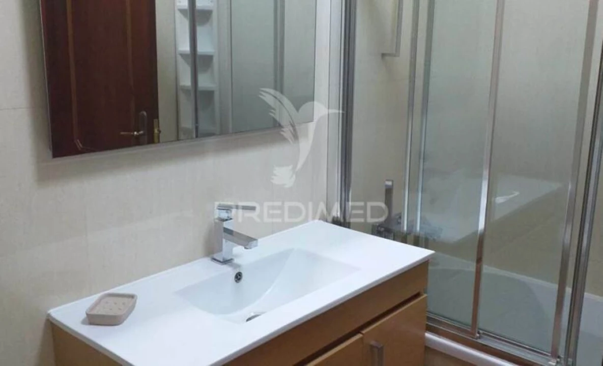 Apartamento T3 para Venda em Massamá e Monte Abraão Foto 7