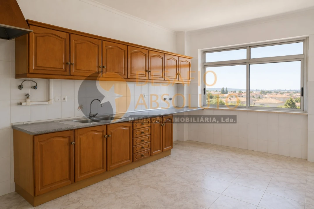 Apartamento T2 para Venda em Pinhal Novo Foto 2