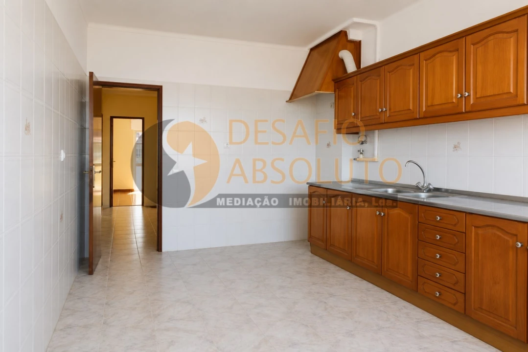Apartamento T2 para Venda em Pinhal Novo Foto 12