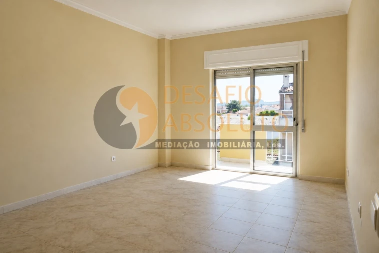 Apartamento T2 para Venda em Pinhal Novo Foto 9